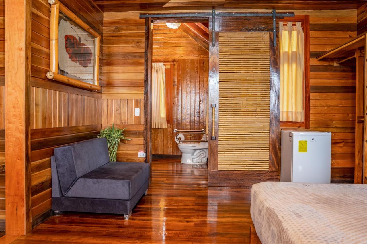 Heimatlos Amazon Lodge ปูโย ภายนอก รูปภาพ