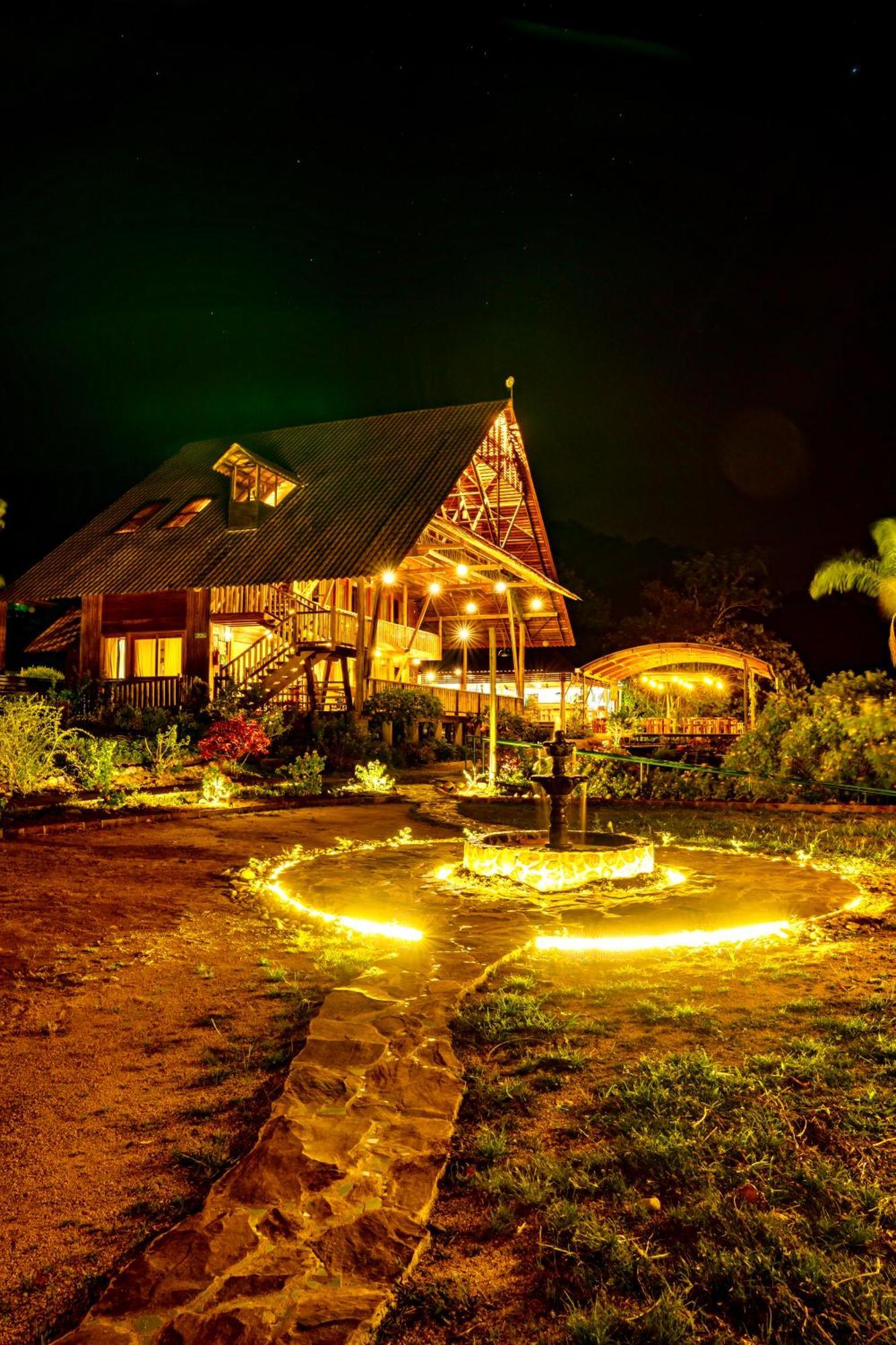 Heimatlos Amazon Lodge ปูโย ภายนอก รูปภาพ